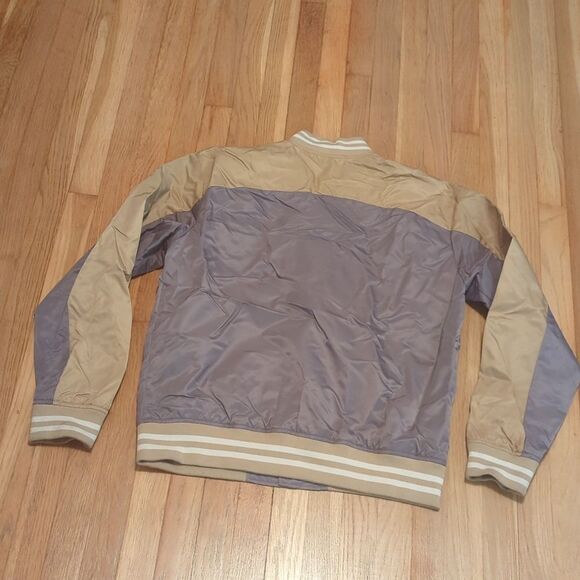 Urban Outfitters standard cloth gray and tan bomber satin nylon jacket - Picture 3 of 5